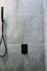 Savira Live Streaming Saat Mandi